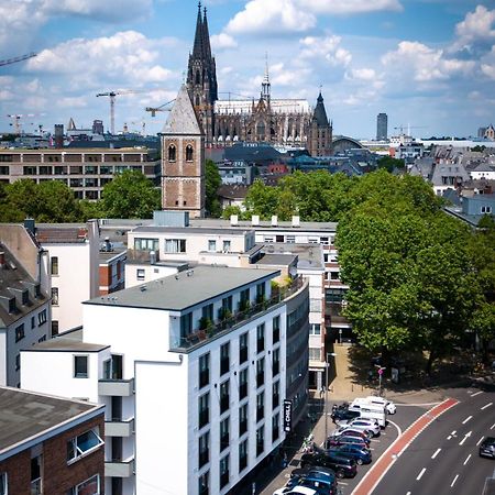 B-Chill Cologne Hotell Exteriör bild