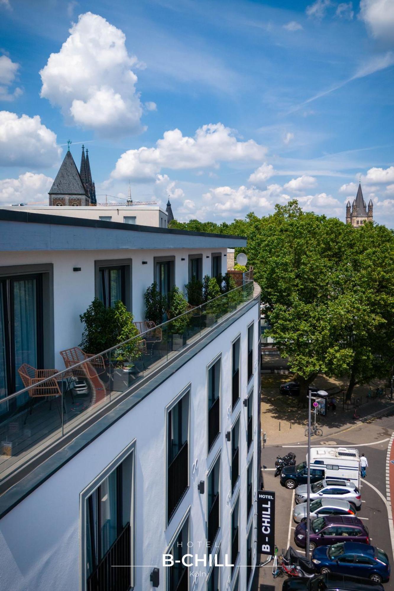B-Chill Cologne Hotell Exteriör bild